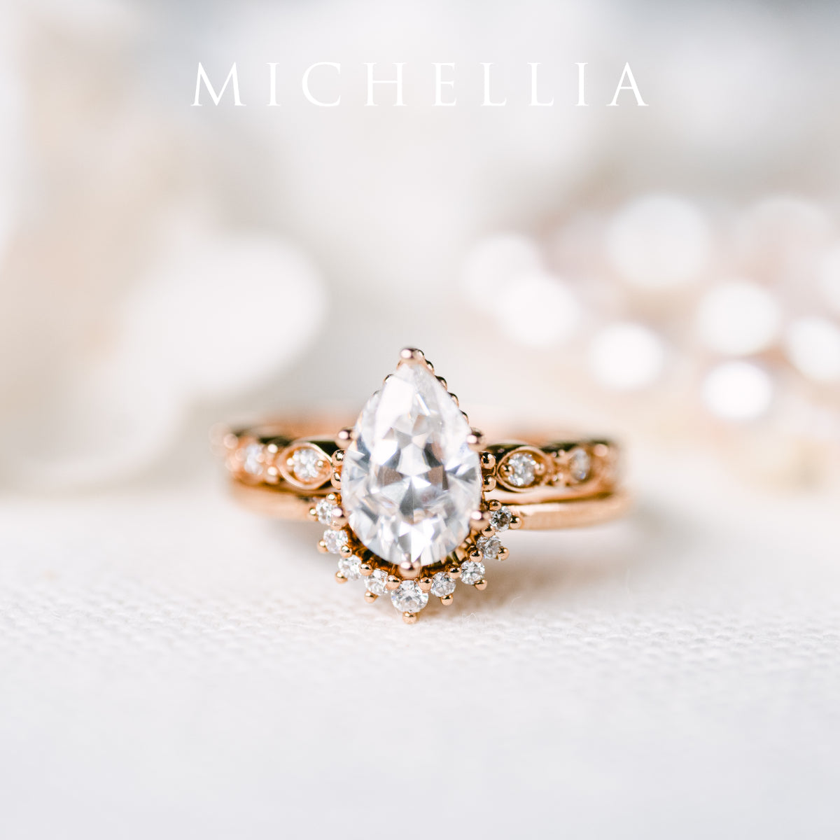 [Emelia] Vintage Classic Crown Pear Cut Engagement Ring in Diamond / Moissanite