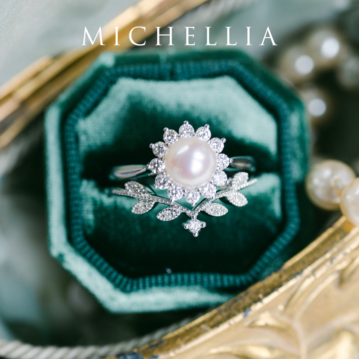 [Rosalie] Vintage Bloom Ring in Lab Blue Sapphire