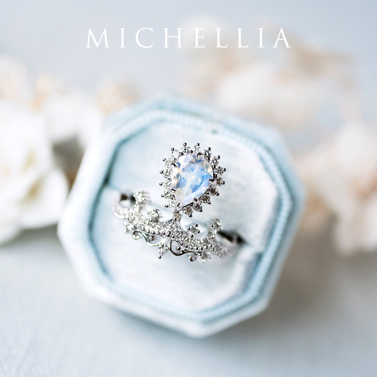 [Angelique] Venetian Crown Engagement Ring in Moonstone