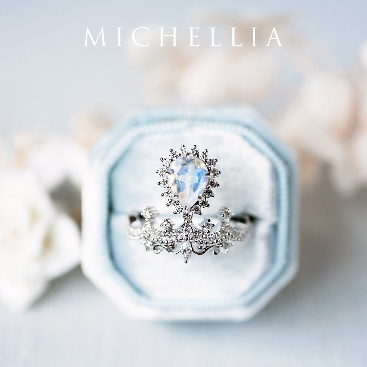[Angelique] Venetian Crown Engagement Ring in Moonstone
