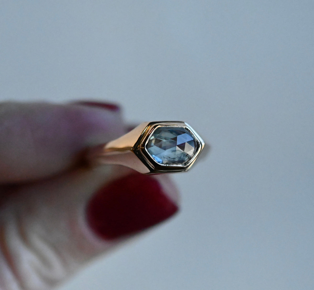 14k Gold Hexagon Blue Rose Cut Sapphire Signet Ring - size 7.75