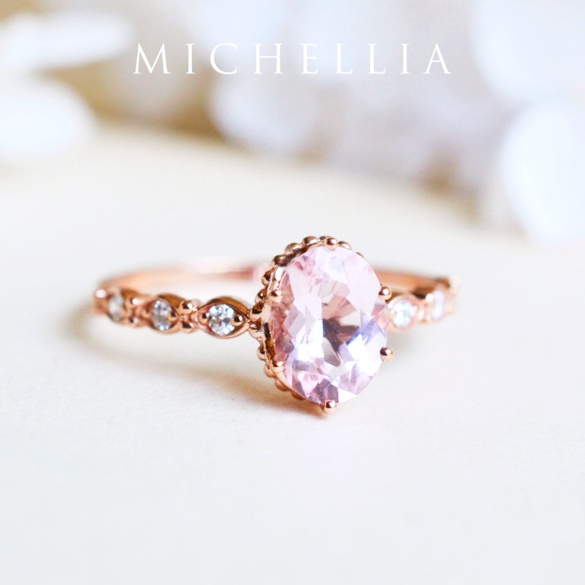 [Evelina] Vintage Classic Crown Oval Engagement Ring in Morganite