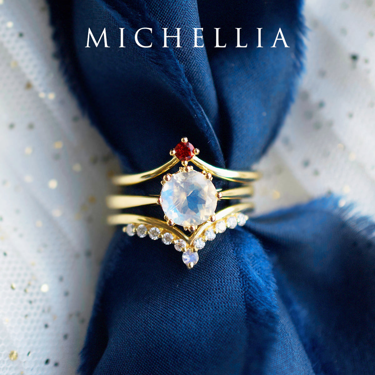 [Cassandra] Vintage Crown Solitaire Ring in Moonstone