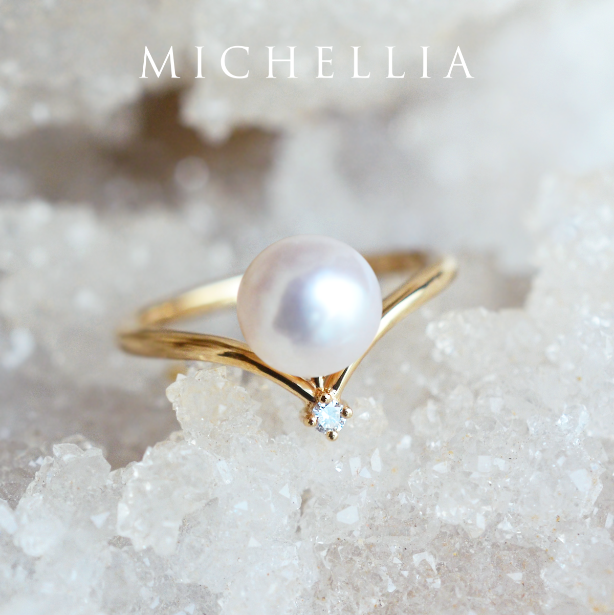 [Aisha] Moonrise Ring in Akoya Pearl