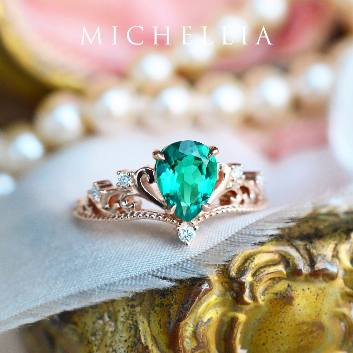 [Veronica] Vintage Crown Pear Engagement  Ring in Emerald