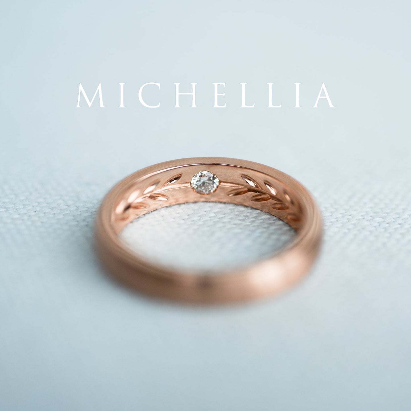 [Silvanus] Unisex Hidden Gemstone Laurel Leaf Wedding Band in Australian Opal