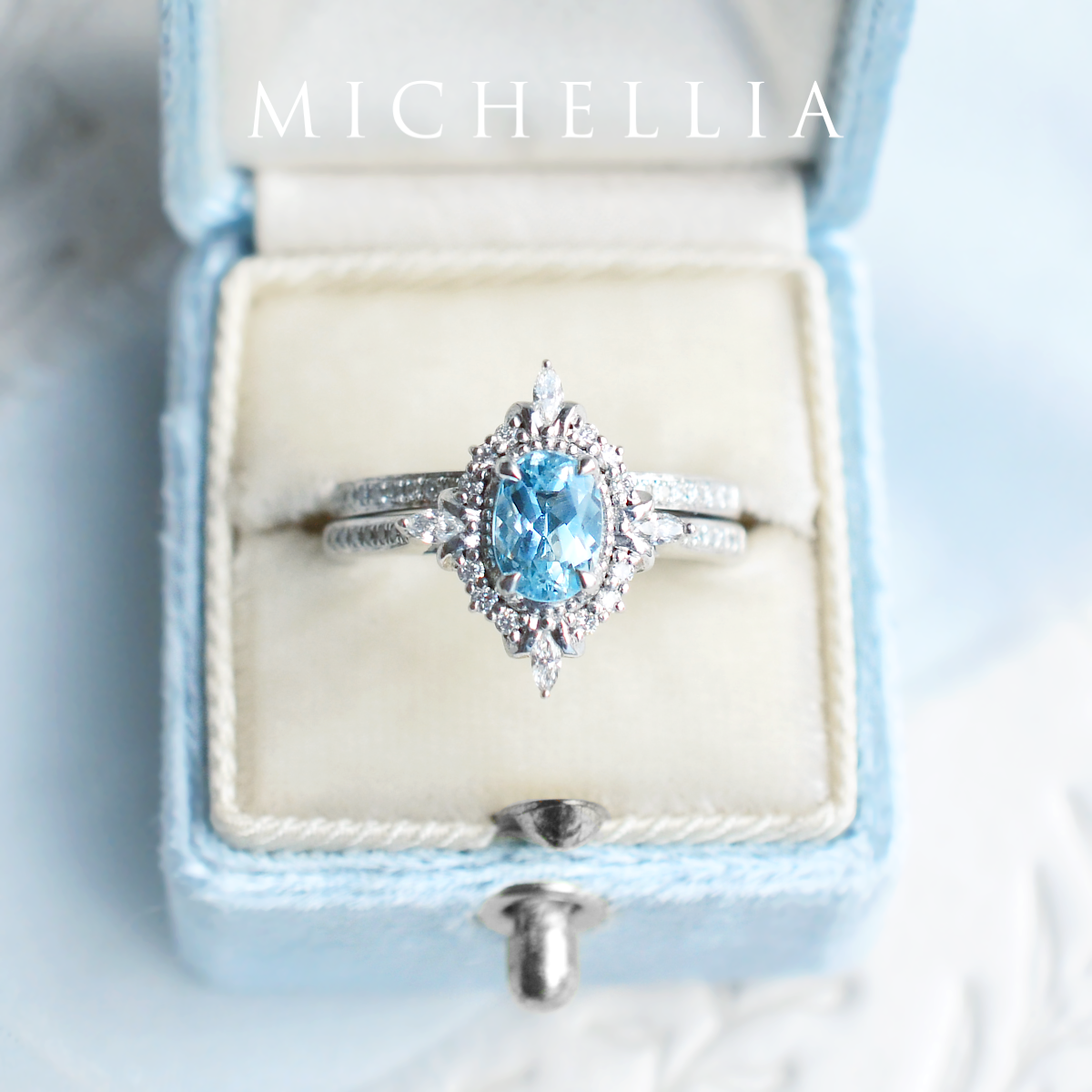[Alessandra] Art Deco Oval Cut Ring in Aquamarine