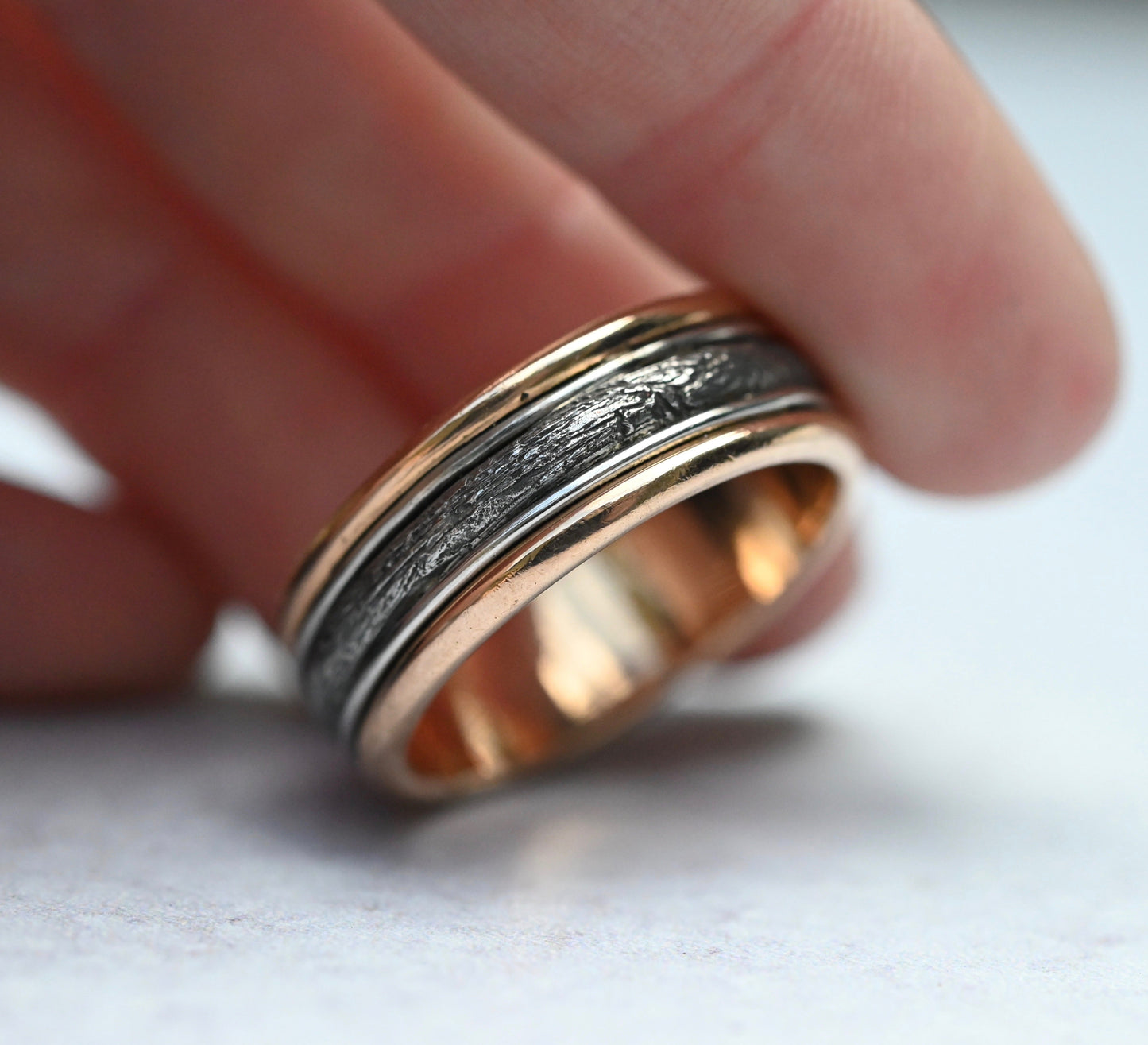 Meteorite, 14k Yellow & White Gold Bands Ring - size 11