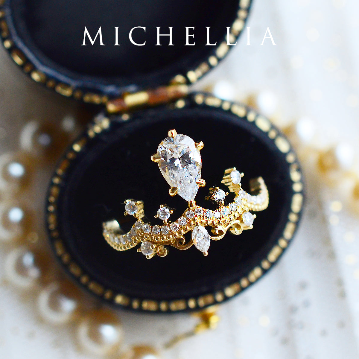 [Antoinette] Vintage Chandelier Engagement Ring in Diamond / Moissanite