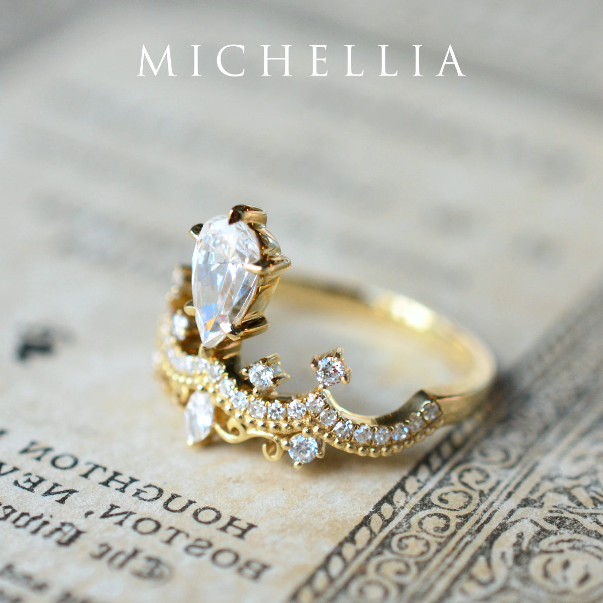 [Antoinette] Vintage Chandelier Engagement Ring in Diamond / Moissanite
