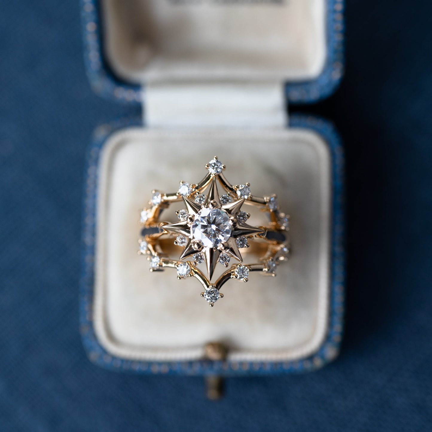 [Ether] Wanderlust Diamond Wedding Band