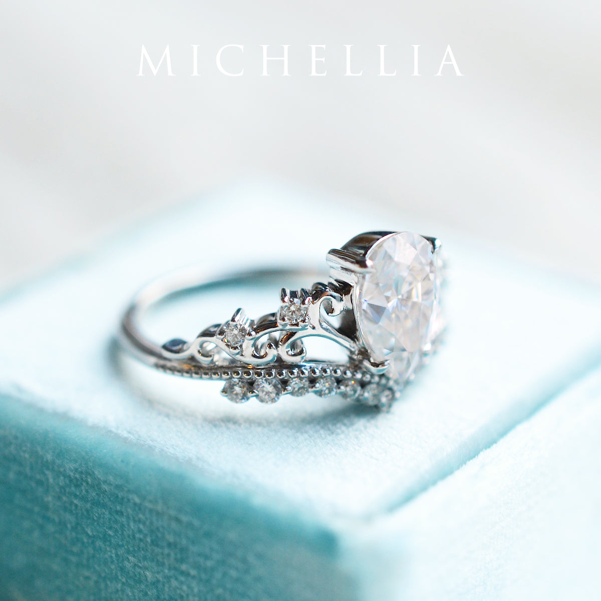 [Francesca] Heirloom Crown Pear Cut Engagement Ring in Diamond / Moissanite