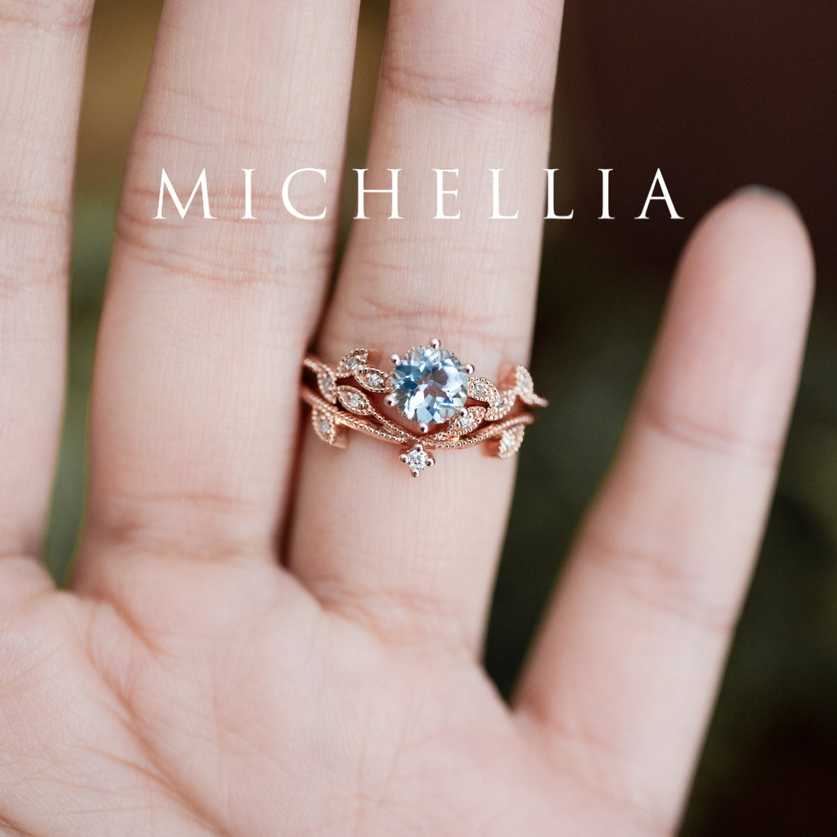 [Dahlia] Petite Floral Engagement Ring in Diamond / Moissanite