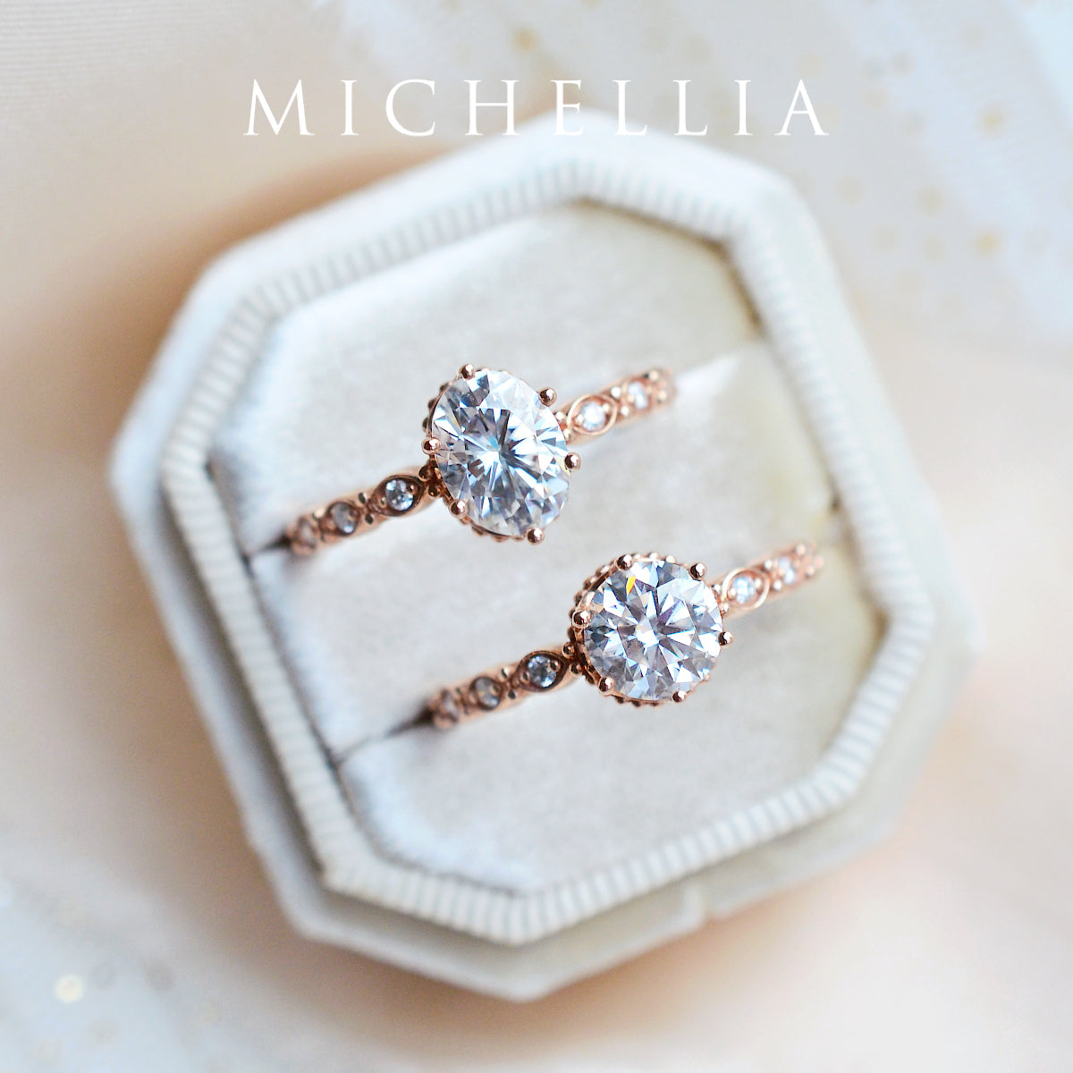 [Evelina] Vintage Classic Crown Oval Engagement Ring in Diamond / Moissanite