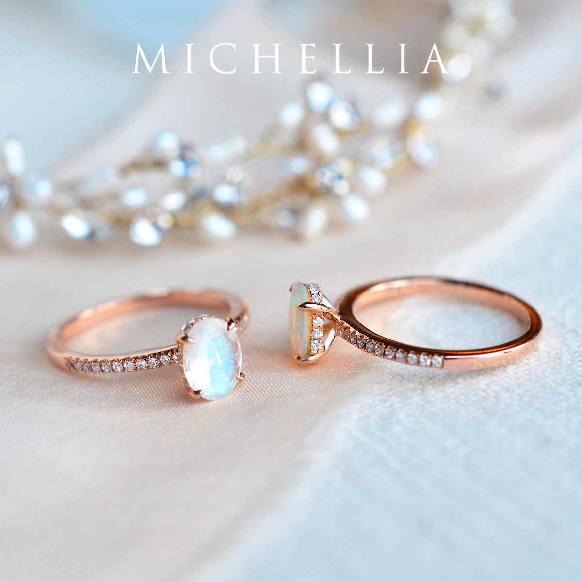[Elaine] Modern Classic Oval Solitaire Ring in Aquamarine