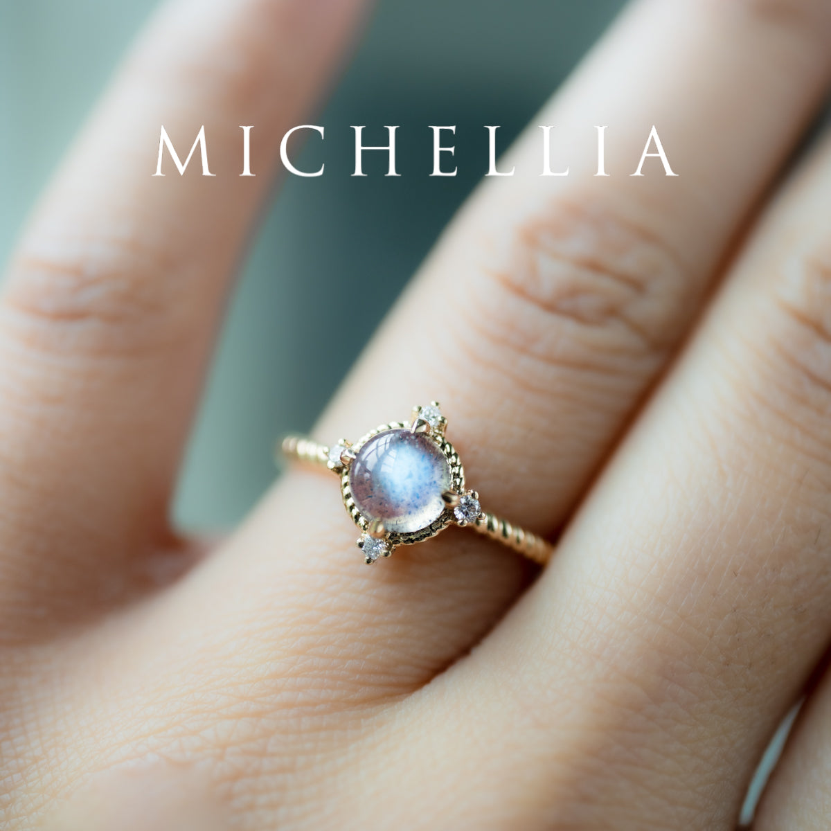 [Stella] Aura of Galaxy Engagement Ring in Labradorite