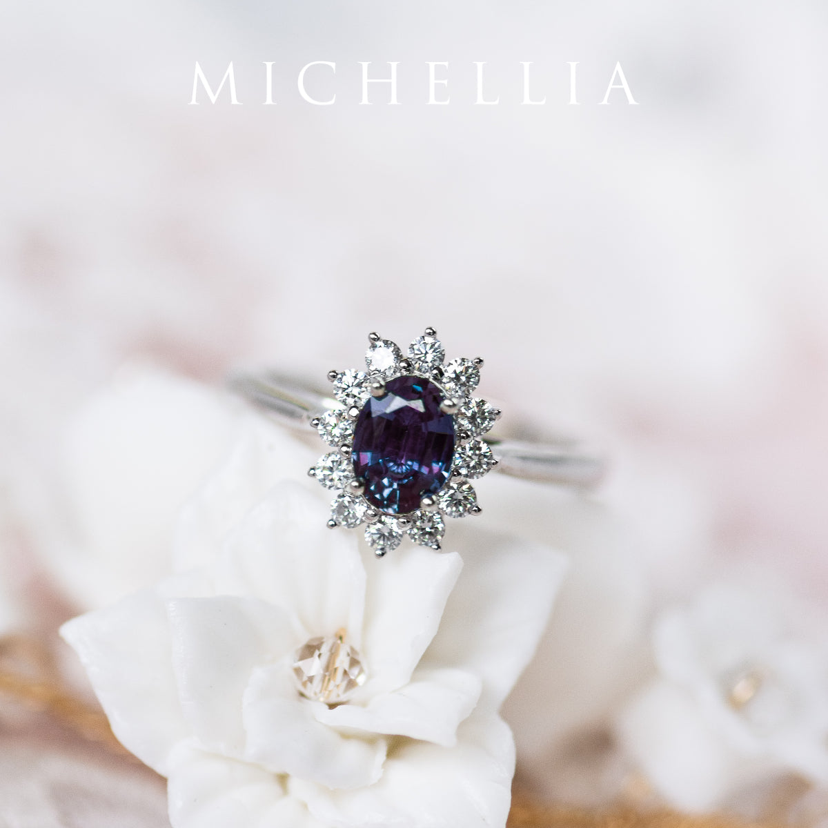 [Julianne] Vintage Bloom Oval Cut Ring in Lab Alexandrite