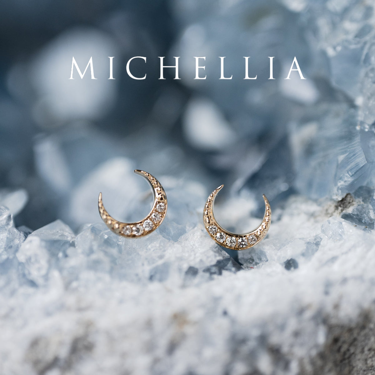 [Divina] Diamond Crescent Moon Solid Gold Earrings