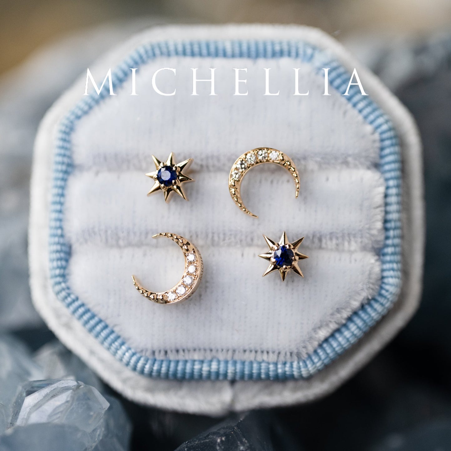 [Divina] Ready-to-Ship Crescent Moon Natural Diamond Earrings