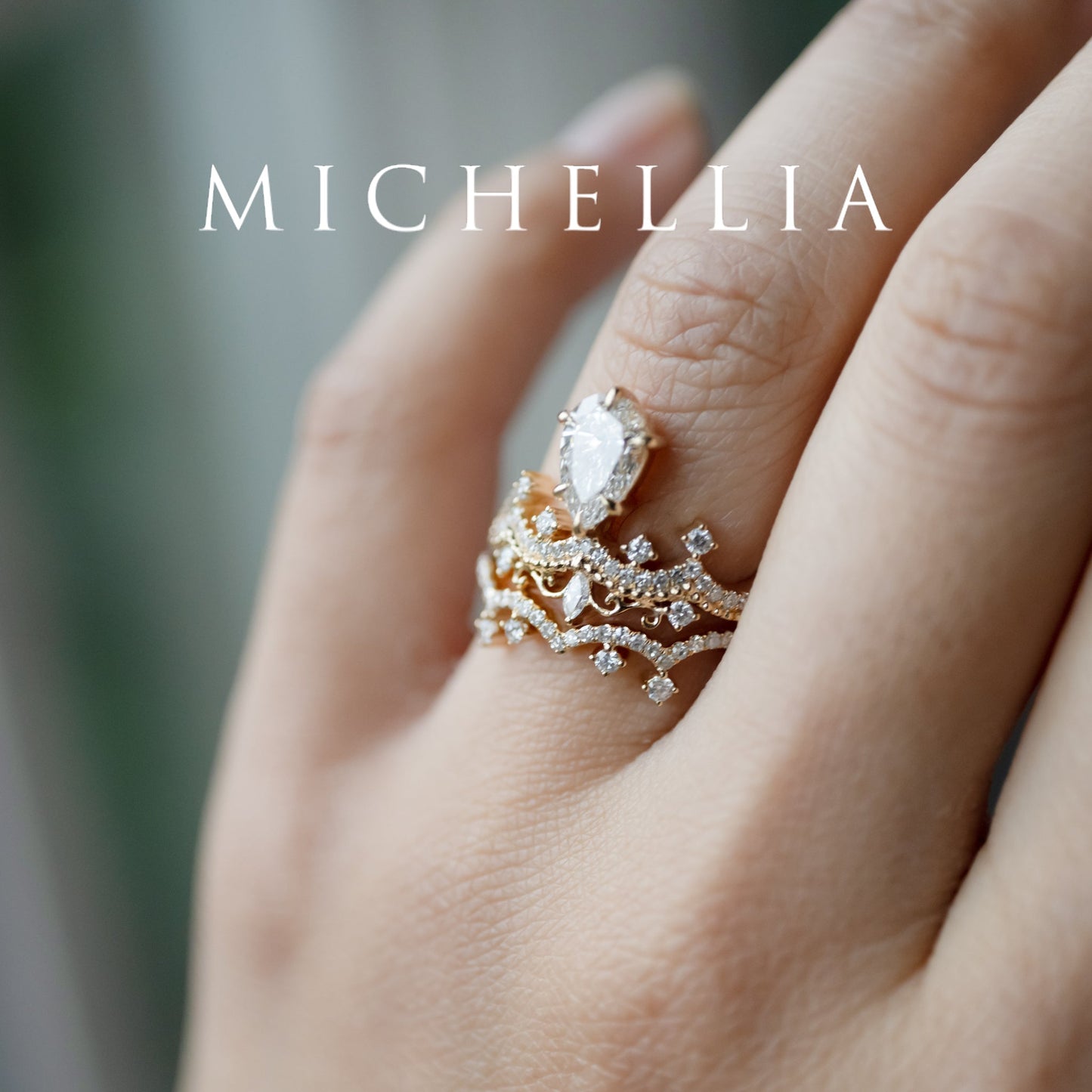 [Antoinette] Vintage Chandelier Engagement Ring in Diamond / Moissanite