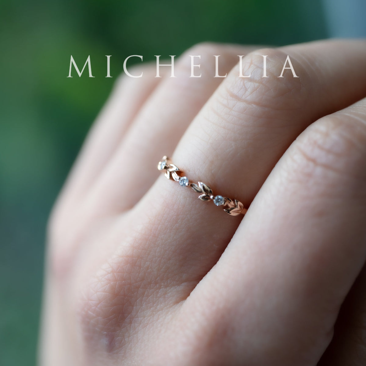 [Briar] The Petite Parisian Garden Vine Wedding Band in Natural Diamond
