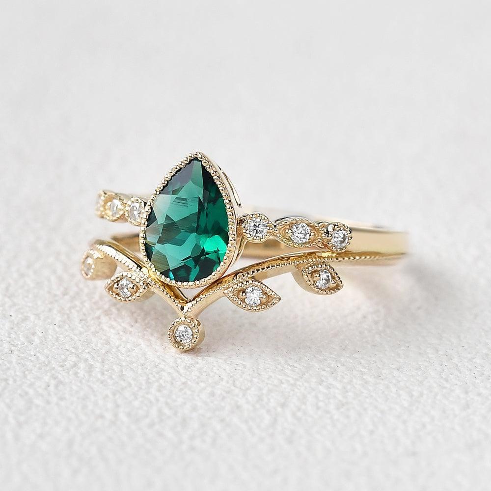 Vera's Grace | Classic Vine Pear Emerald Bridal Set 2pcs