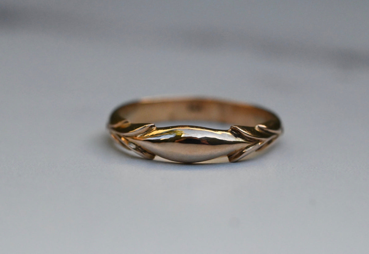 14k Gold Symmetrical Leaf Ring Band - Made to Order