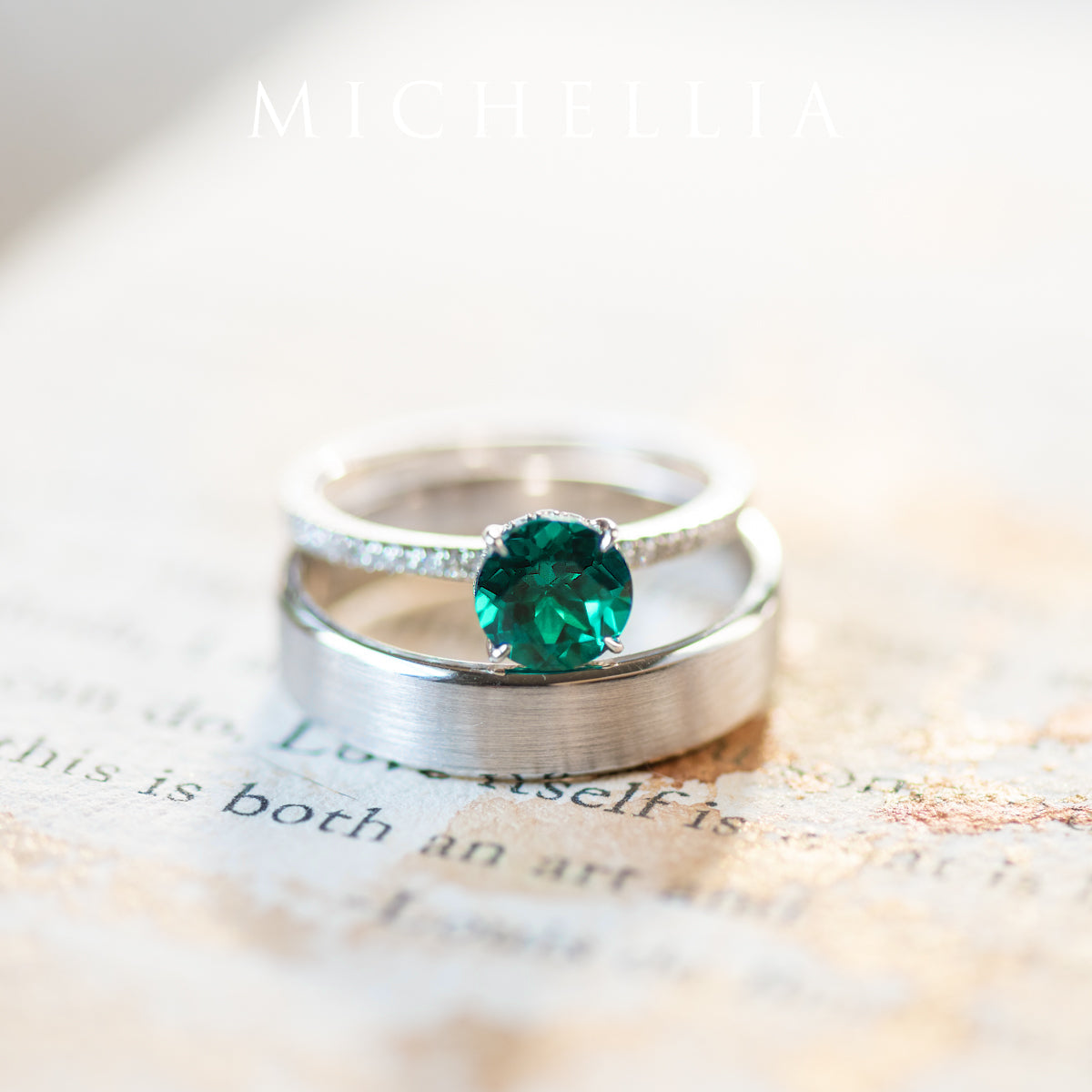 [Celia] Modern Classic Solitaire Ring in Lab Emerald