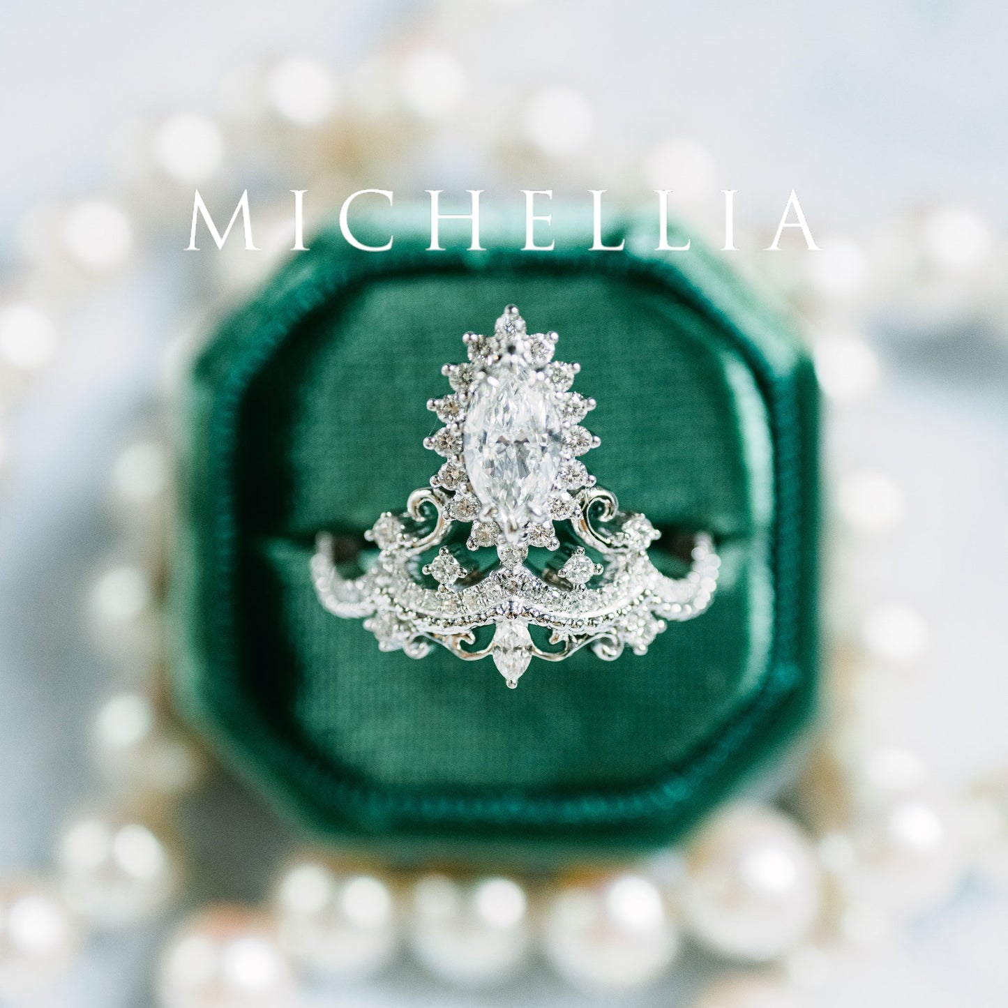 [Versailles] Le Chateau Marquise Engagement Ring in Diamond / Moissanite