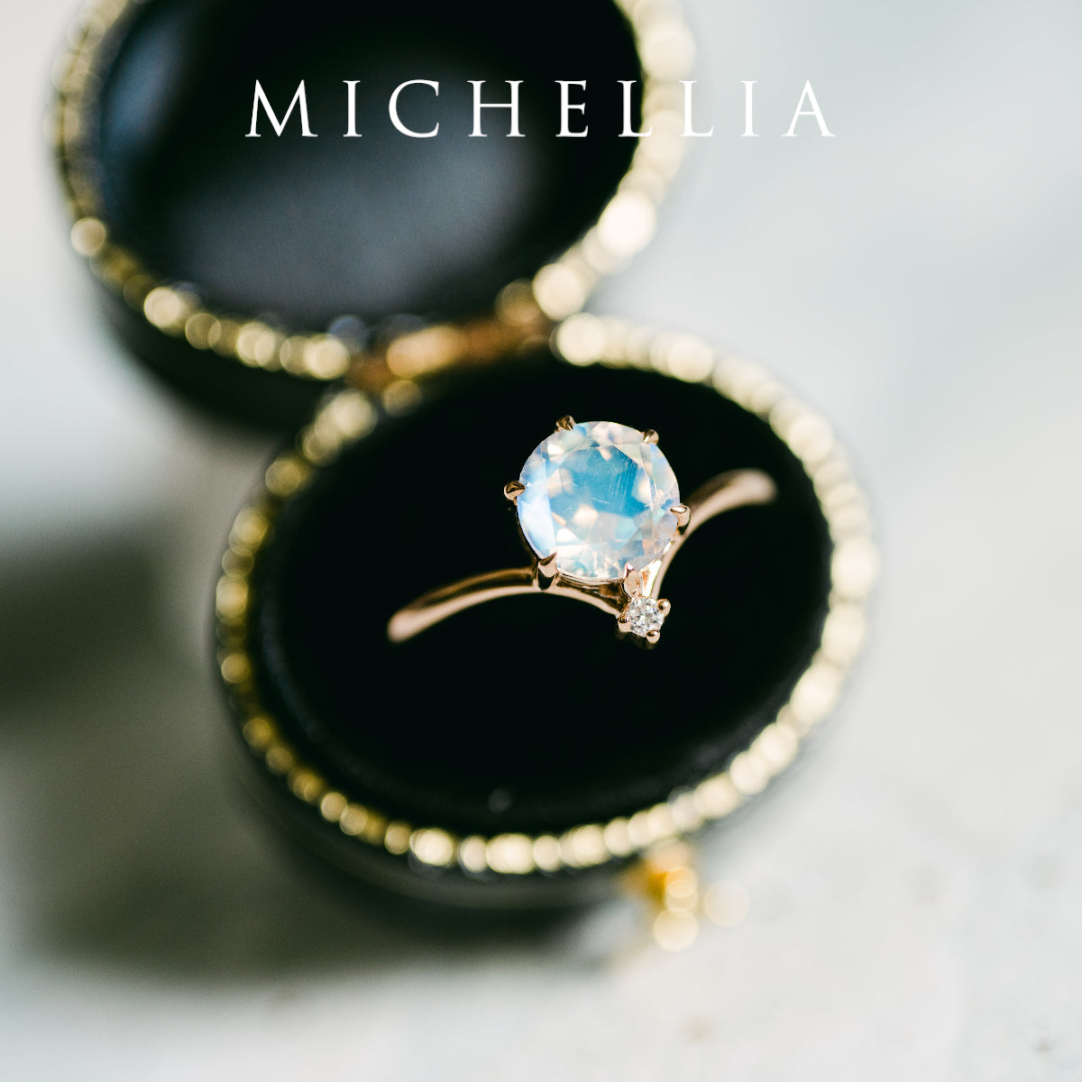 [Aisha] Moonrise Ring in Moonstone