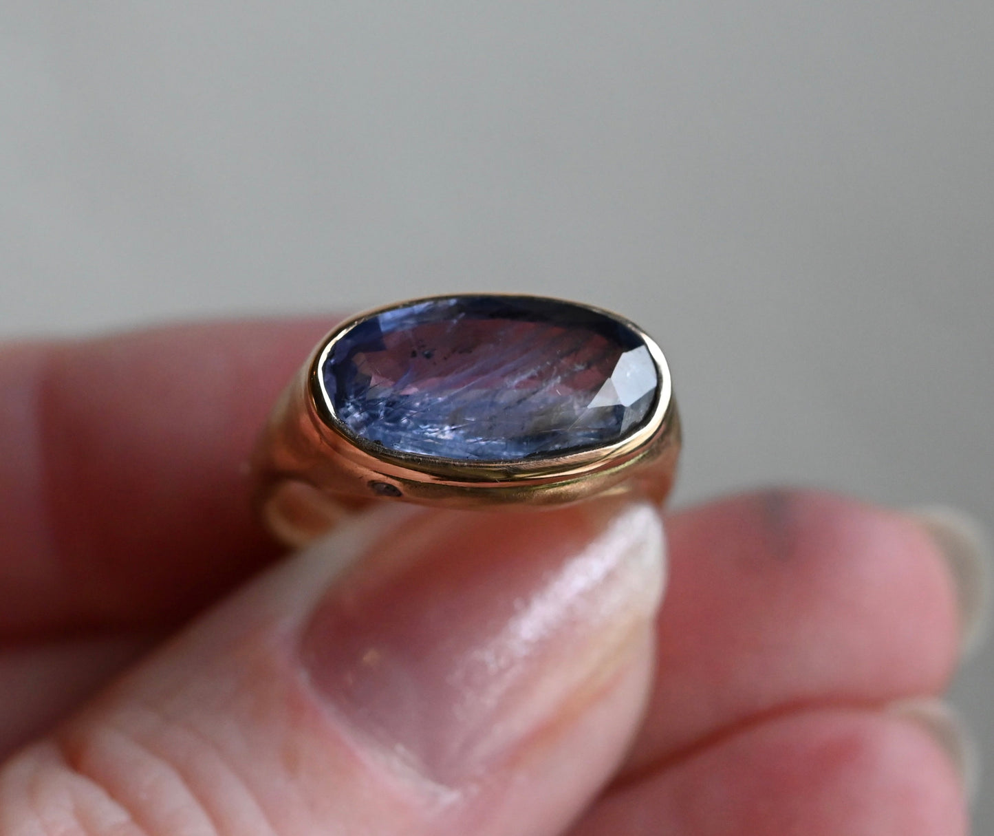14k Gold Chunky Signet Natural 4.39ct Sapphire & Flush Diamond Ring - Size 6.25 (sizable) - Ready to ship