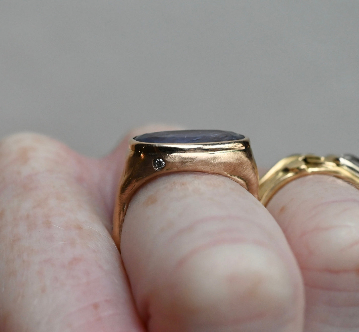 14k Gold Chunky Signet Natural 4.39ct Sapphire & Flush Diamond Ring - Size 6.25 (sizable) - Ready to ship