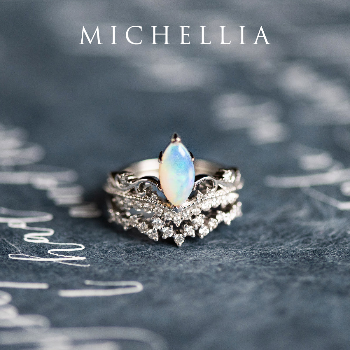 [Windsor] Heirloom Crown Marquise Cut Ring in Aquamarine