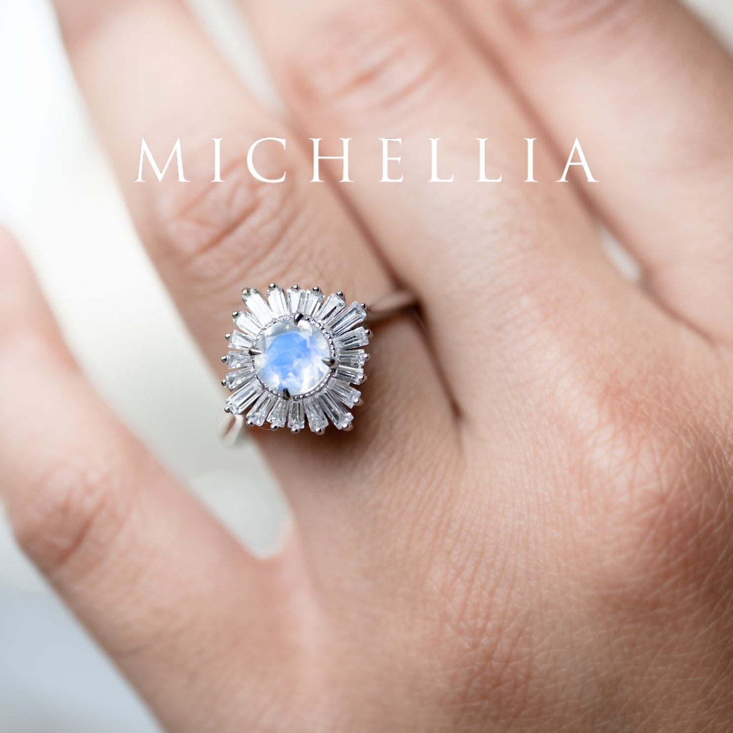 [Artemis] Vintage Deco Goddess Ring in Moonstone