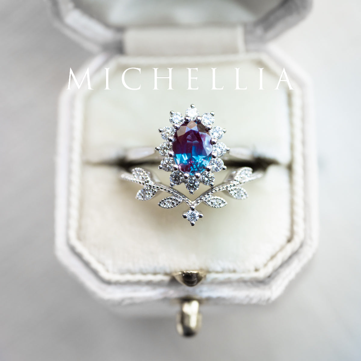 [Julianne] Vintage Bloom Oval Cut Ring in Lab Alexandrite