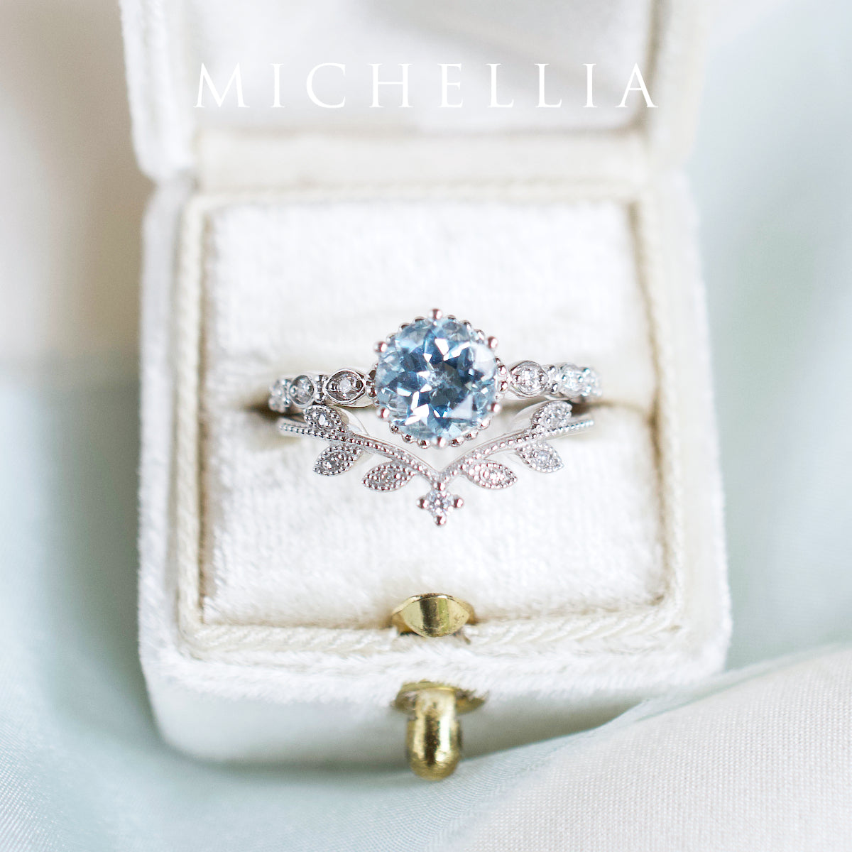 [Evelyn] Vintage Classic Crown Engagement Ring in Lab Blue Sapphire