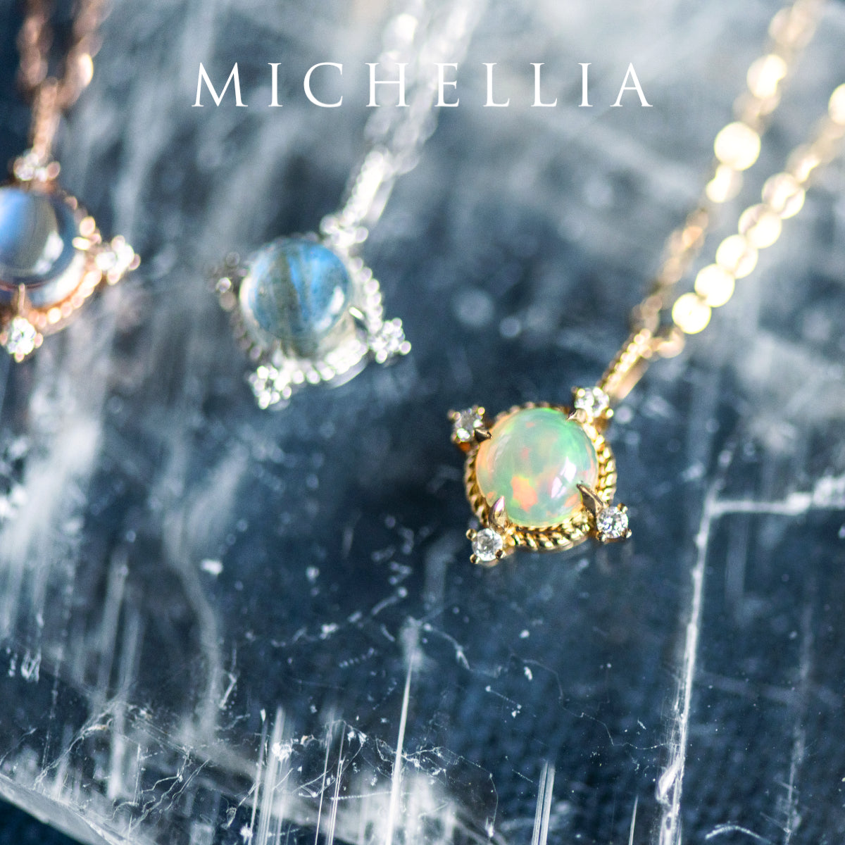 [Stella] Aura of Galaxy Necklace in Australian Opal