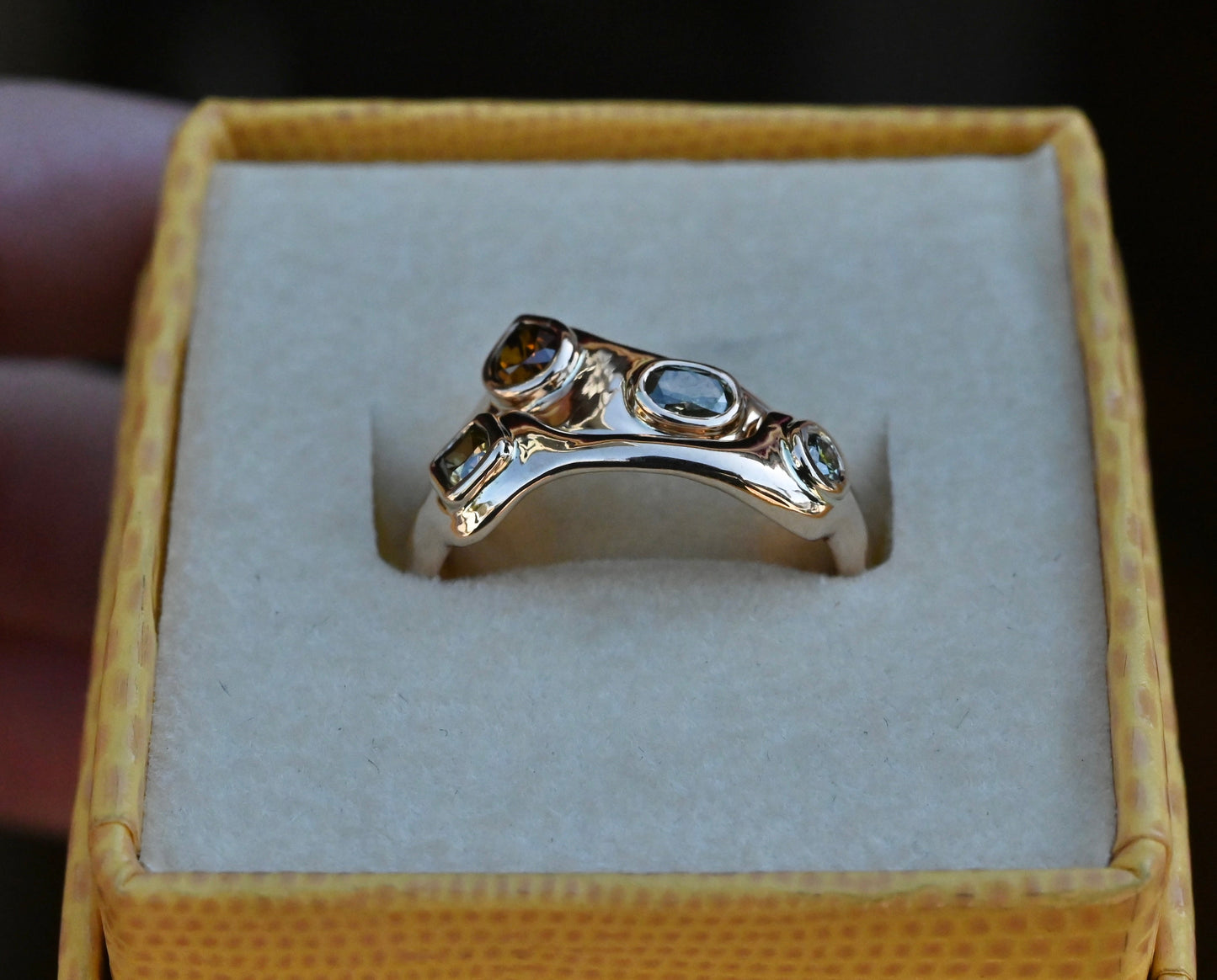 14k Gold Natural Diamond Bezel Ring Set - size 6.75 - Ready to ship
