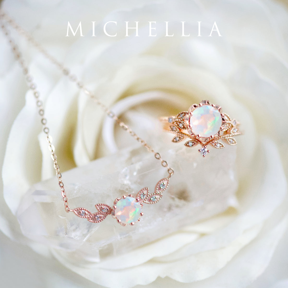 [Dahlia] Floral Leaf Necklace in Opal