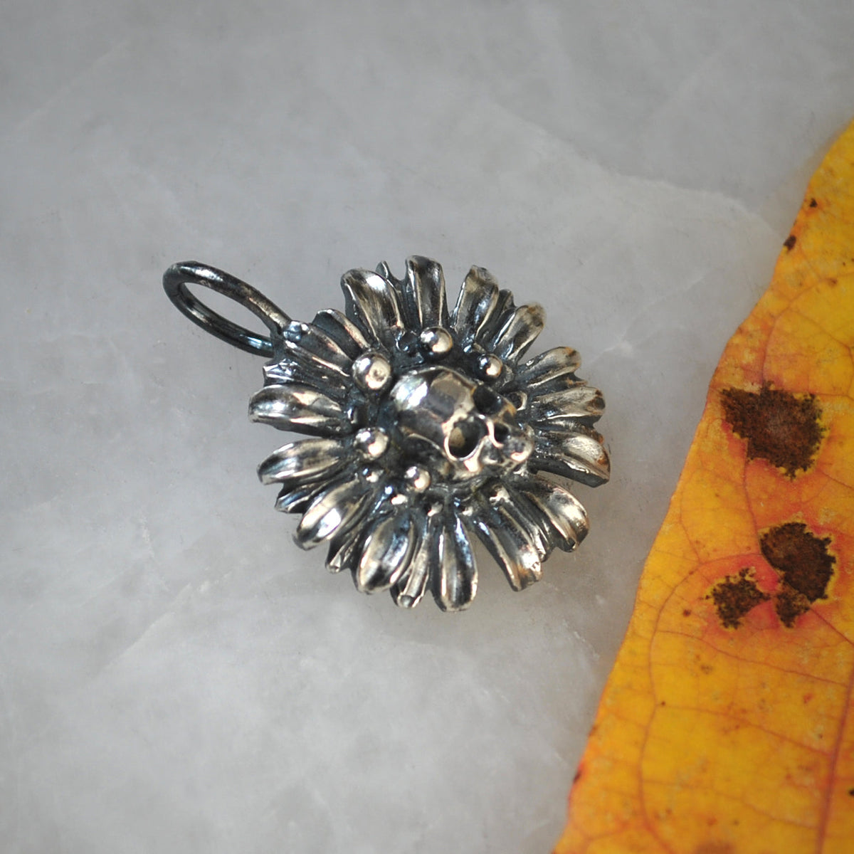 Harvest Charms, Harvest Grave Flower