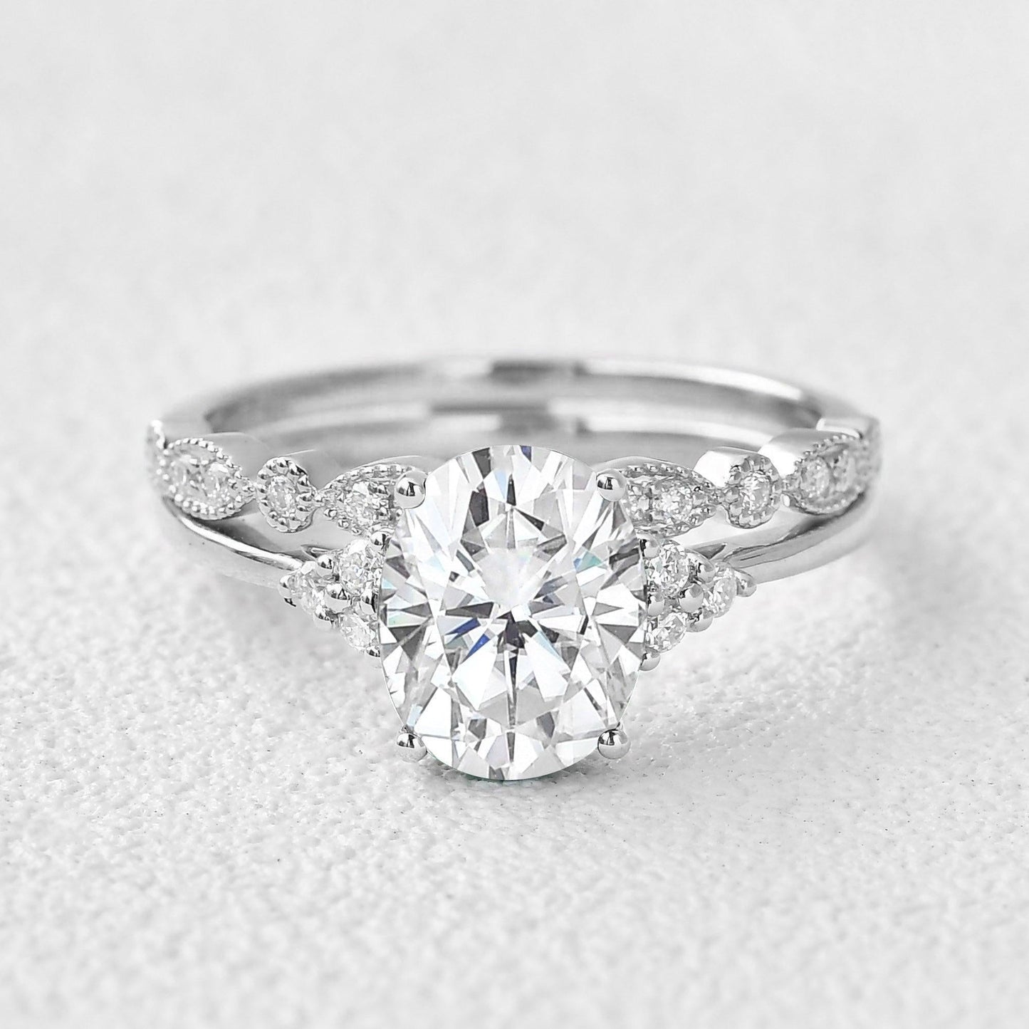 Victoria’s Glory | 2CT Vintage Oval Cut Diamond Cluster Bridal Set 2pcs