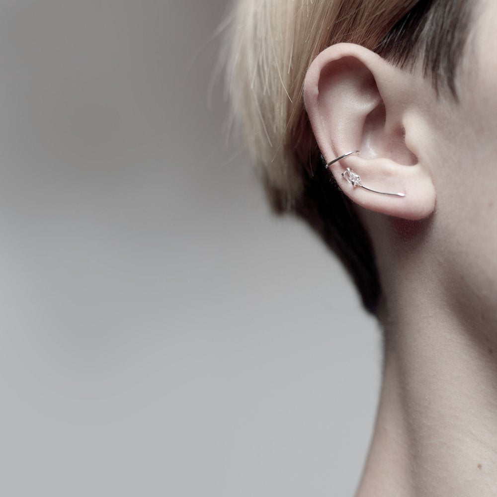 EYE GOLD EARRING