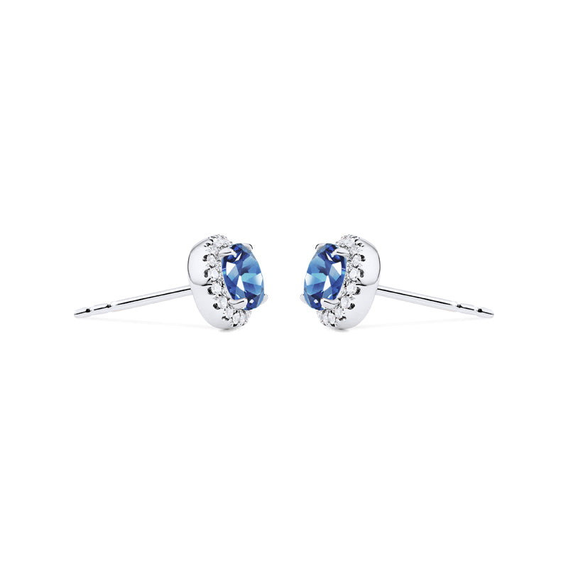 [Nova] Petite Halo Diamond Earrings in Lab Blue Sapphire