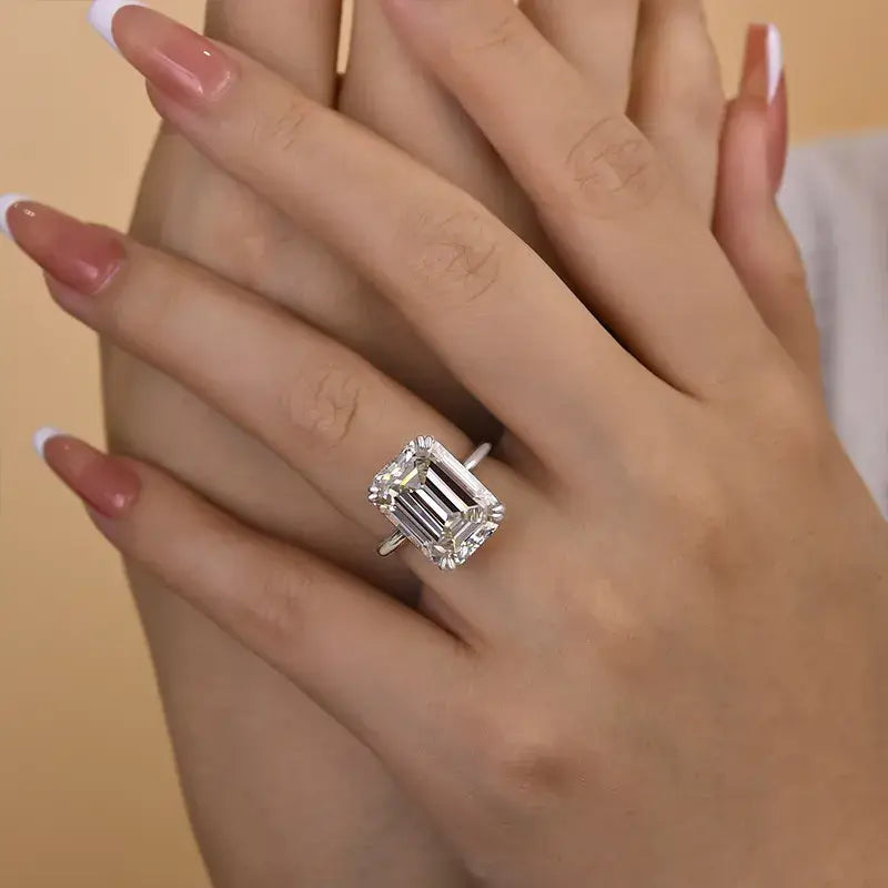 Luxurious Emerald Cut 11.5ct 925 Sterling Silver Engagement Ring