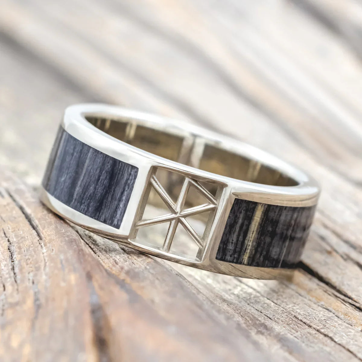 "Erik" - Grey Birch Wood Wedding Band With Love Bind Rune Cutout - 14K White Gold (8mm) - Size 8 3/4