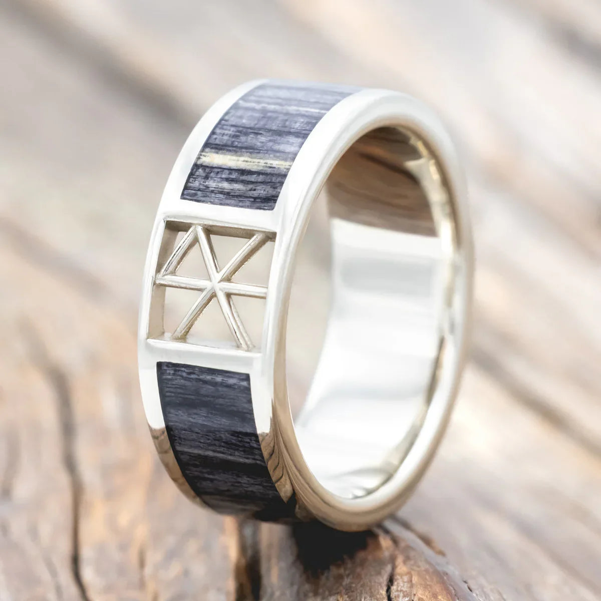 "Erik" - Grey Birch Wood Wedding Band With Love Bind Rune Cutout - 14K White Gold (8mm) - Size 8 3/4