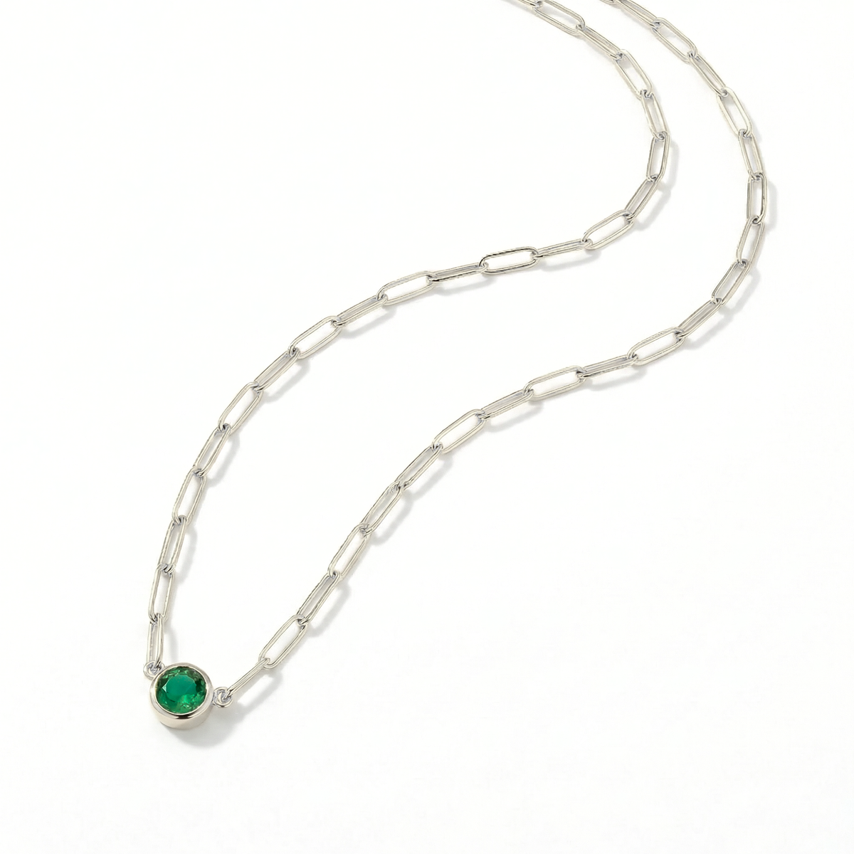 The Paperclip Bezel Necklace | Lab-Grown Emerald