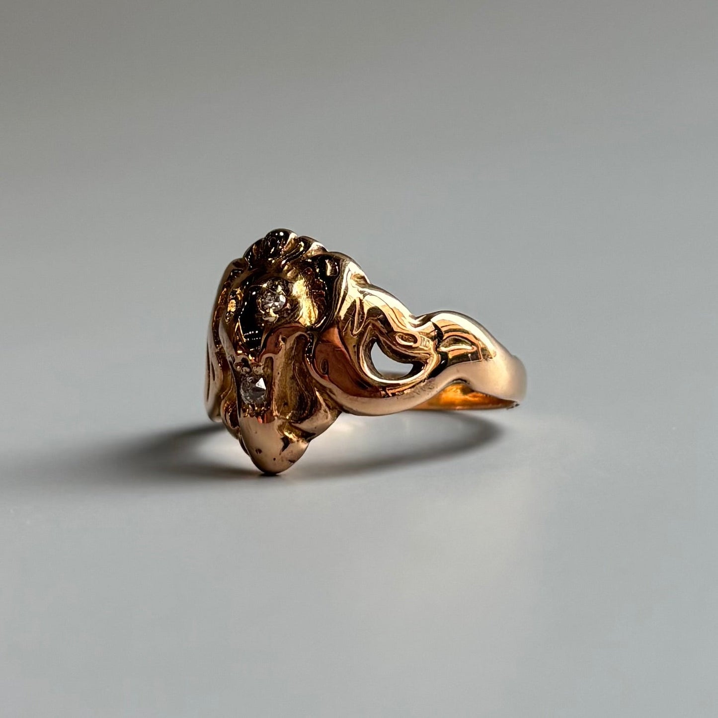 The Lion Ring | 14K Yellow Gold | Vintage