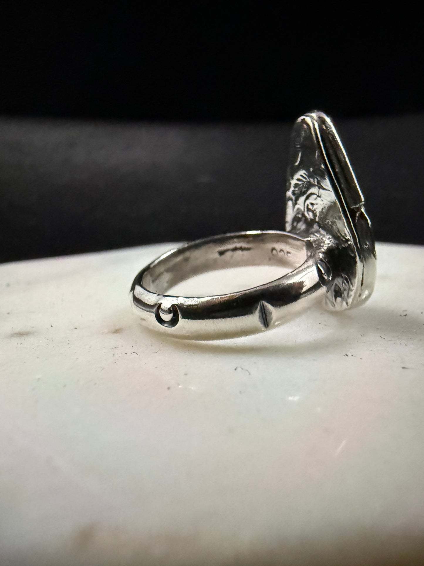 Pretty When You Break Aquamarine Ring