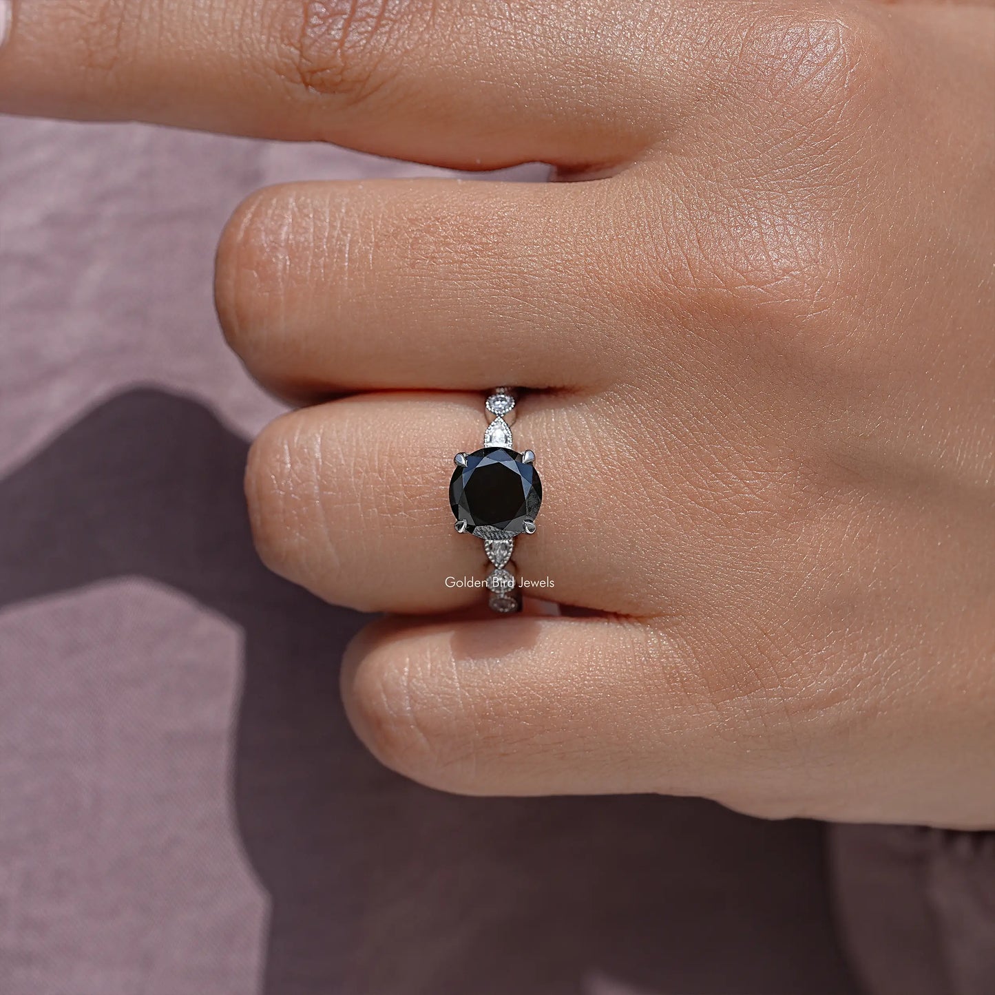 Round Cut Moissanite Engagement Ring